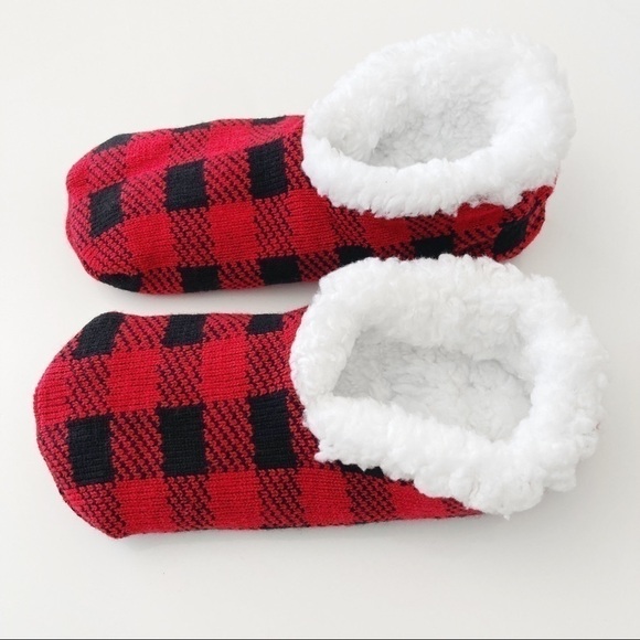 𝅺LUMBERJACK Red Plaid Sherpa Lined Novelty Unisex Slipper Socks Size 6/7 - Picture 4 of 9